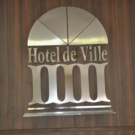 Hotel De Ville Catalao Bagian luar foto